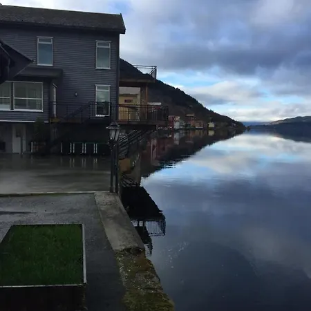 Hammerstuene Mat - Og