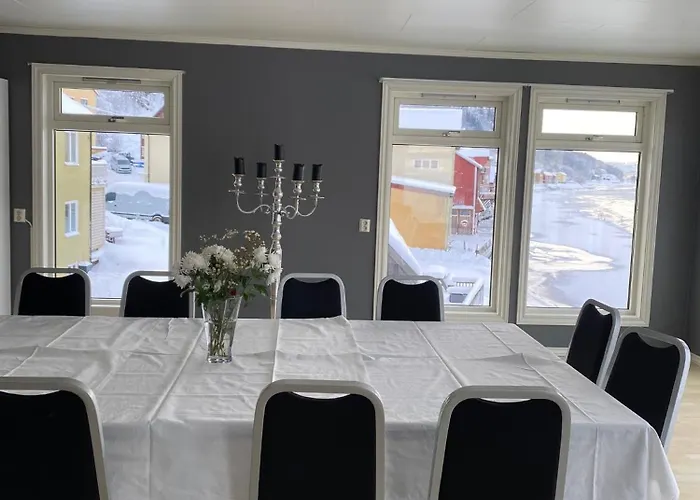 Hammerstuene Mat - Og 3*